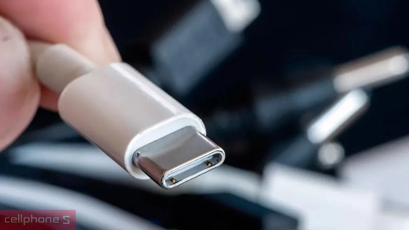 Sạc iPhone 16 (Pro, Plus, Pro Max) dùng cổng sạc gì