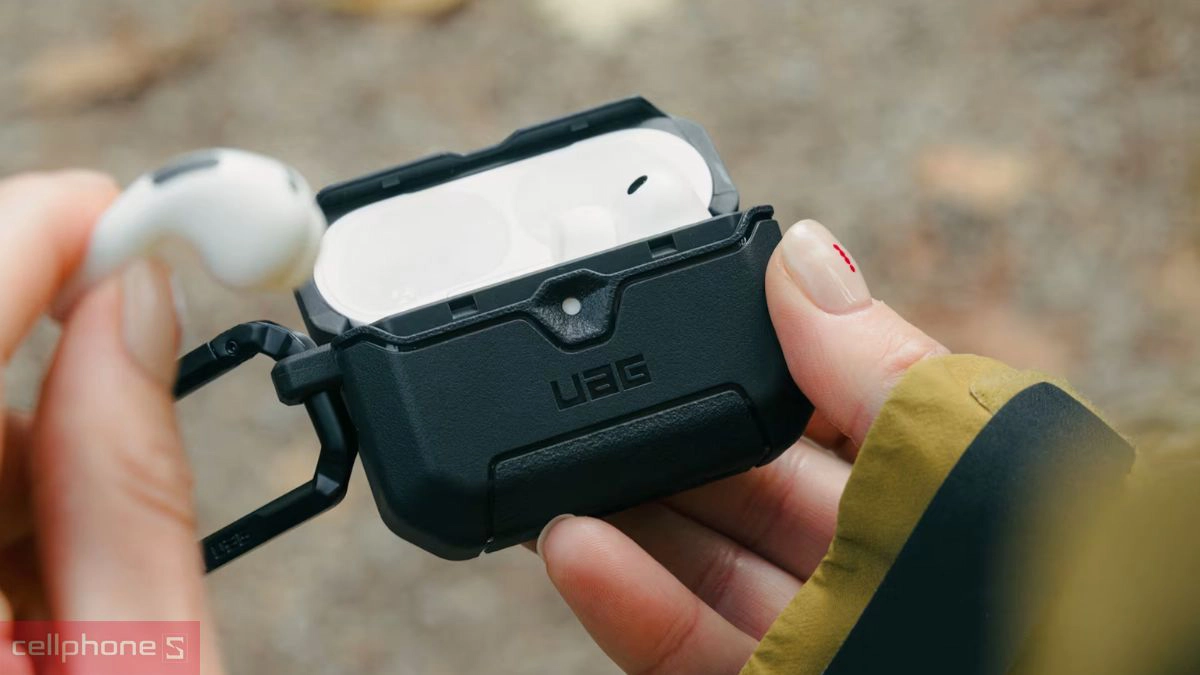 Hỗ trợ đầy đủ tính năng sạc không dây của AirPods