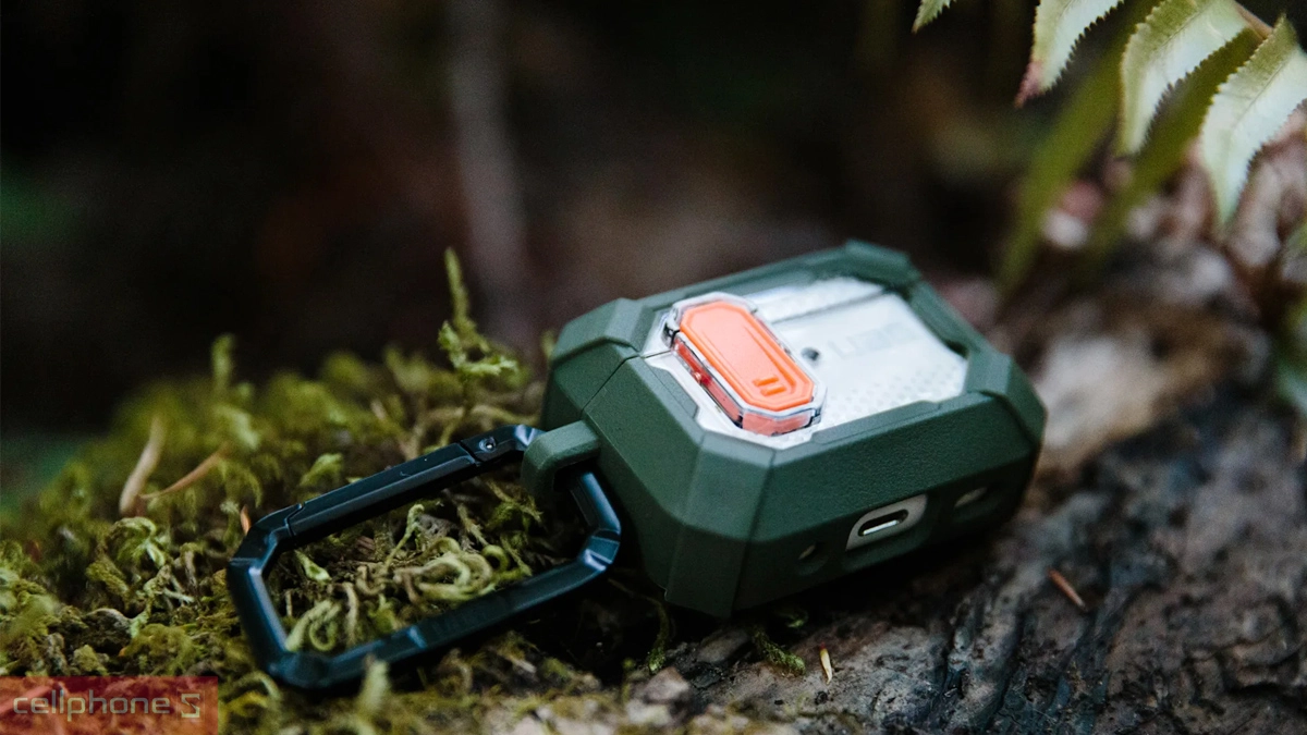 Ốp AirPods 4 UAG Plasma - Độ bền bỉ cao, bảo vệ toàn diện cho tai nghe AirPods