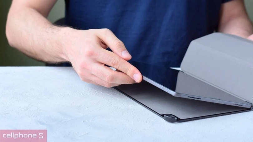 Ốp lưng iPad A16 giúp giữ máy luôn bền đẹp