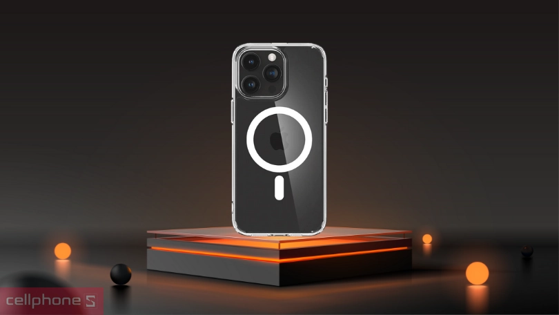 Ốp lưng MagSafe iPhone 15 Pro Spigen Crystal Hybrid - Tích hợp sạc MagSafe thông minh