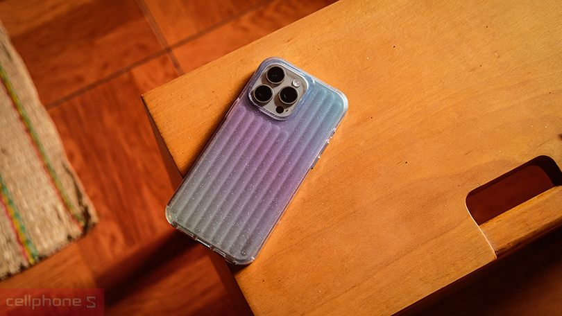 Ốp lưng iPhone 15 Pro Max UNIQ Coehl