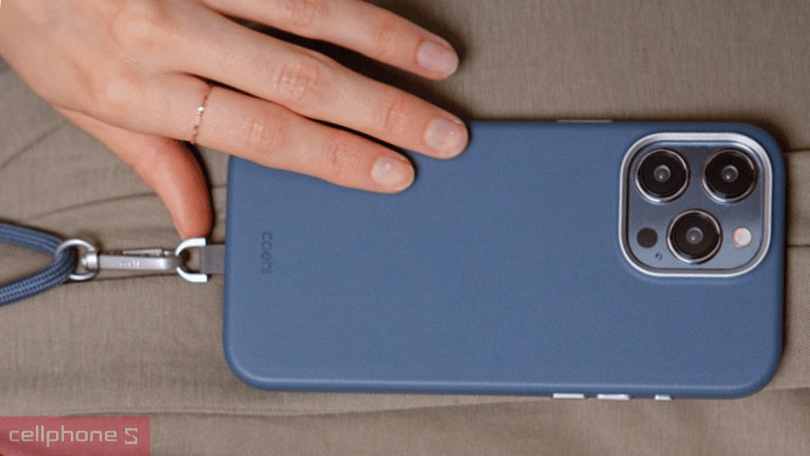 Thiết kế ốp lưng iPhone 15 Pro UNIQ Coehl with MagSafe Muse