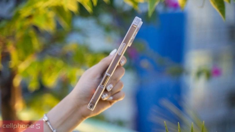 Giá ốp Mipow iPhone 16 bao nhiêu