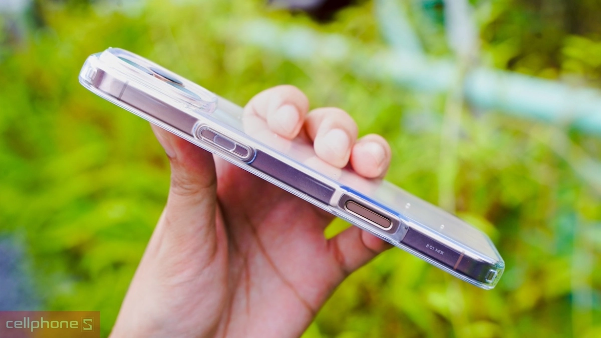 Lưu ý khi chọn mua ốp lưng iPhone 16 Pro Max