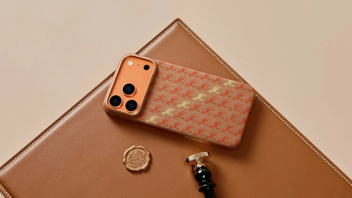 Thiết kế ốp lưng iPhone 17 Pro Pitaka Edge Happiness Rides In 