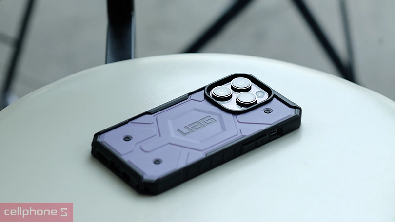 Sạc Magsafe dễ dàng cùng nam châm tích hợp