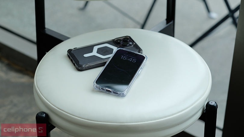 Thiết kế sang trọng, tích hợp sạc Magsafe