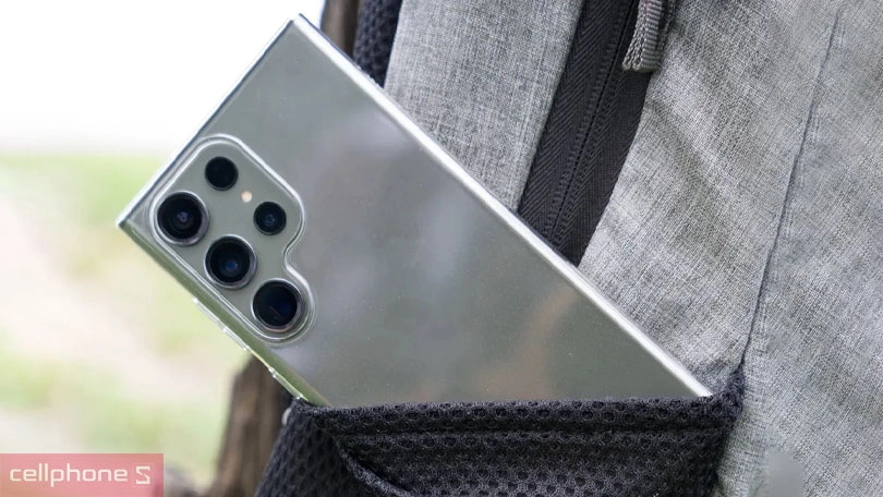 Phân loại các loại ốp Slimcase có mặt tại CellphoneS