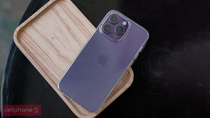 Ốp lưng Gear4 chống sốc