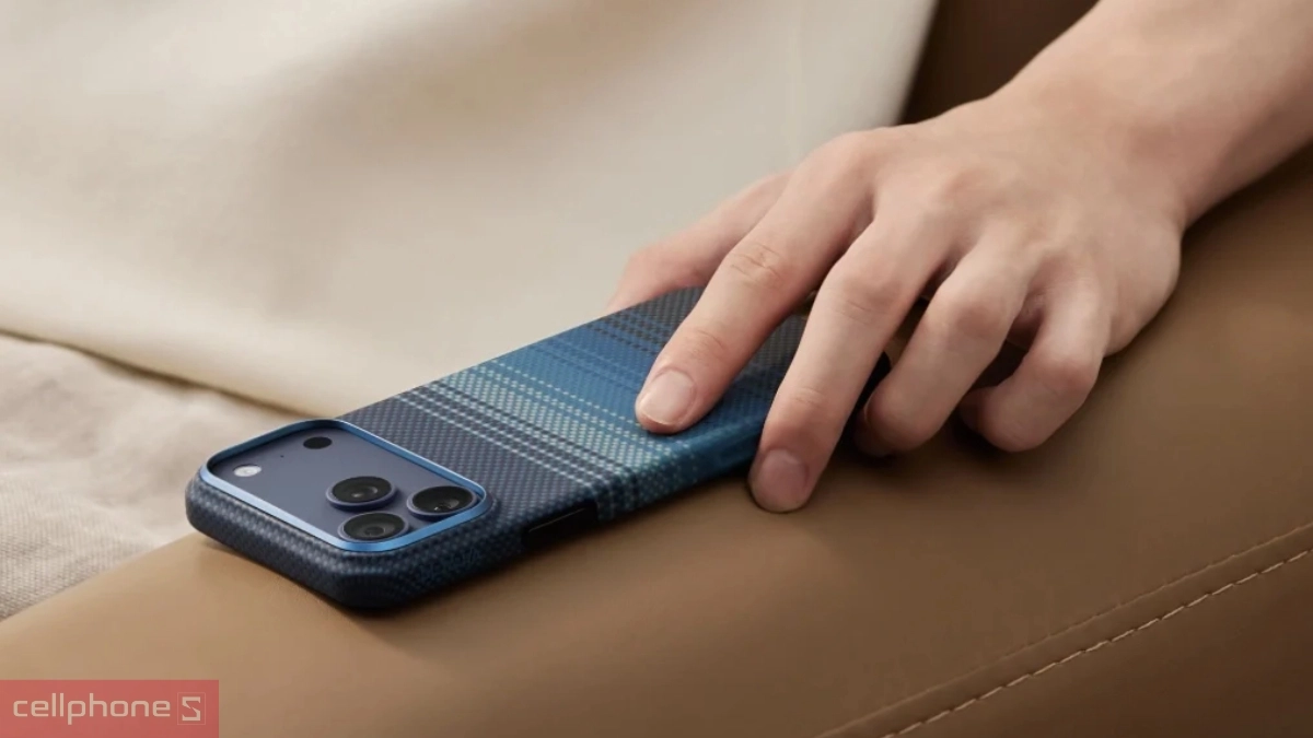 Độ mỏng ốp lưng Pitaka