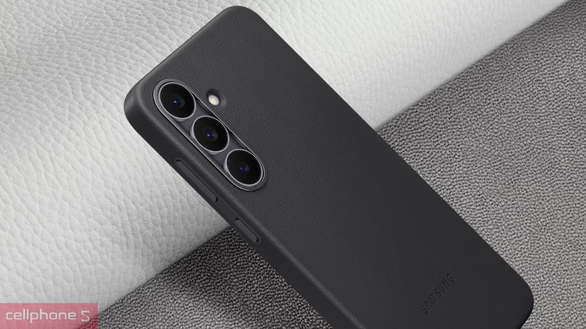 Khả năng chống va đập, trầy xước của ốp lưng da Samsung Galaxy S25 FE Kindsuit