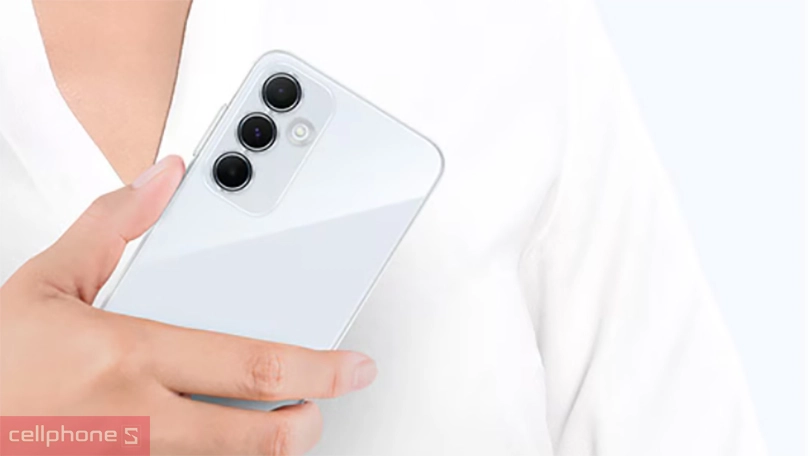 Ốp lưng Samsung Galaxy A55: kiểu dáng tối giản, khoe trọn vẻ đẹp nguyên bản của thiết bị