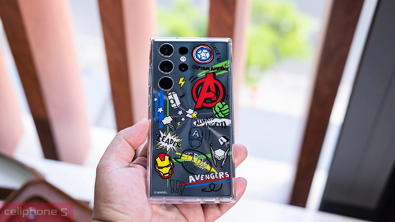 Mặt lưng Samsung Galaxy S23 Ultra Marvel Doodle – Thiết kế ấn tượng, độc đáo
