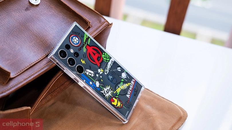 Mặt lưng Samsung Galaxy S23 Ultra Marvel Doodle – Thiết kế ấn tượng, độc đáo