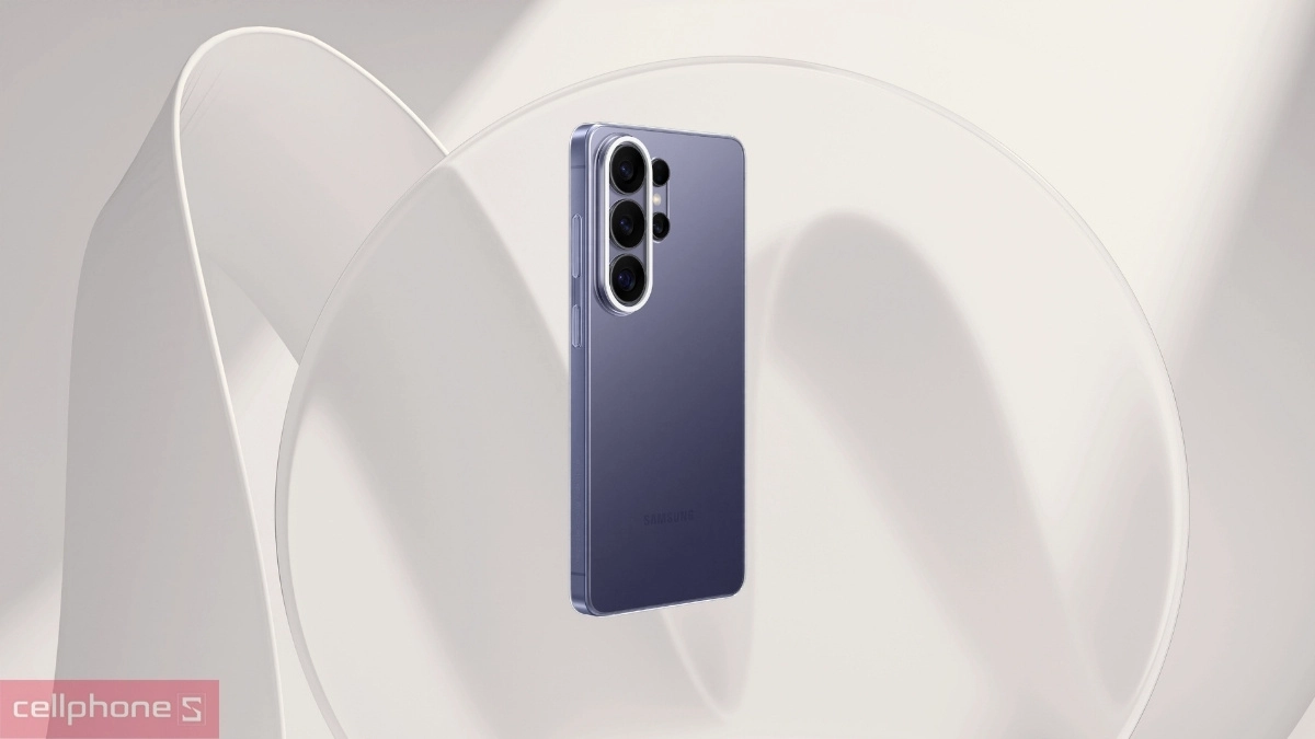 Thiết kế ốp lưng Samsung Galaxy S26 Ultra chính hãng Clear