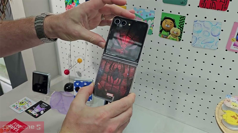 Tại sao nên trang bị ốp lưng Samsung Galaxy Z Flip 6 chính hãng