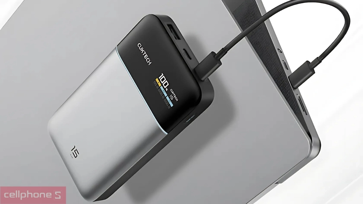 Pin dự phòng Cuktech 15 Air có màn hình Led 15000mAh 100W PB150S