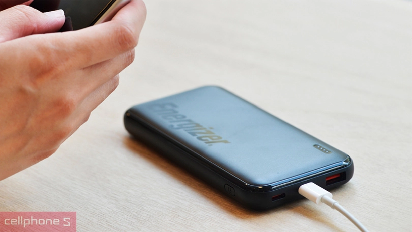 Công suất pin sạc dự phòng Energizer UE10055PQ