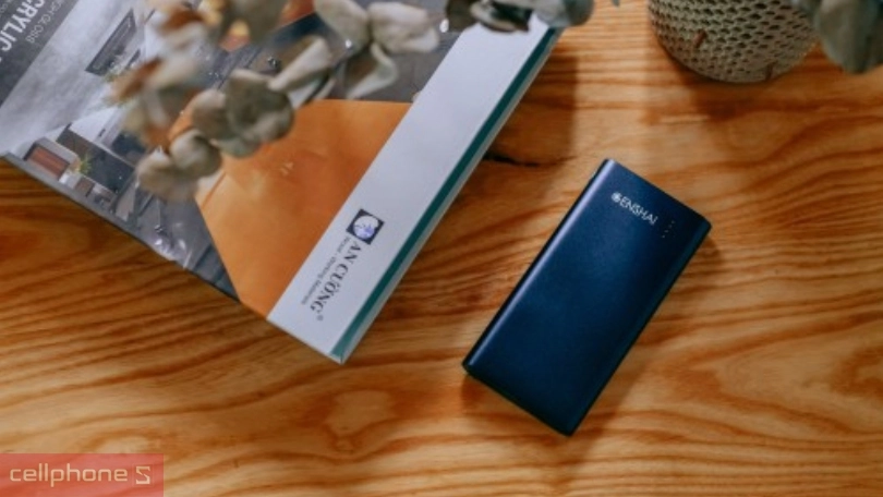 Giới thiệu pin dự phòng Genshai