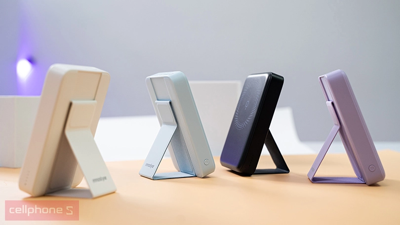 Pin dự phòng sạc nhanh Innostyle Powermag 15W 2in1 Stand 10.000mAh PD 20W