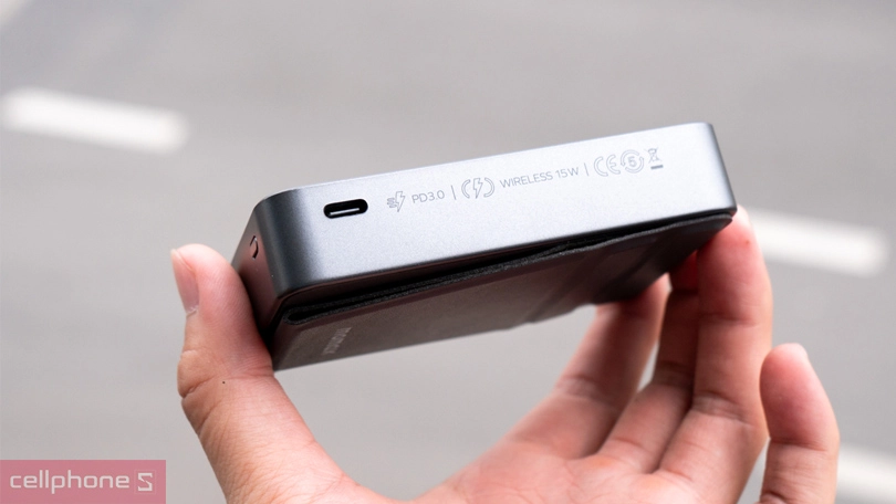 công nghệ sạc trên pin dự phòng momax