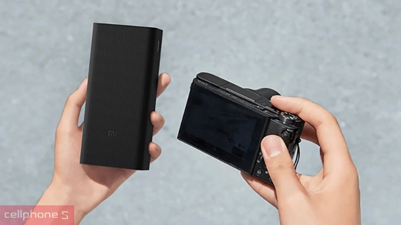 Số cổng sạc, tốc độ sạc của sạc pin dự phòng Xiaomi 30000mAh 18W