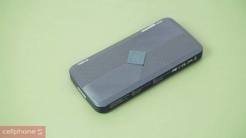 Sạc dự phòng iWalk của nước nào? có tốt không?