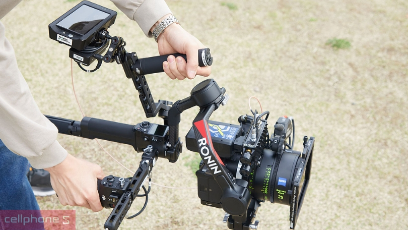 Ronin RS4 pro tích hợp công nghệ Bluetooth Dual-Mode Ronin RS4 pro tích hợp công nghệ Bluetooth Dual-Mode