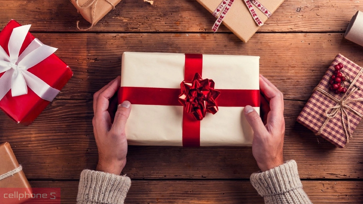 Ý nghĩa quà 20 10 cho Cô Giáo