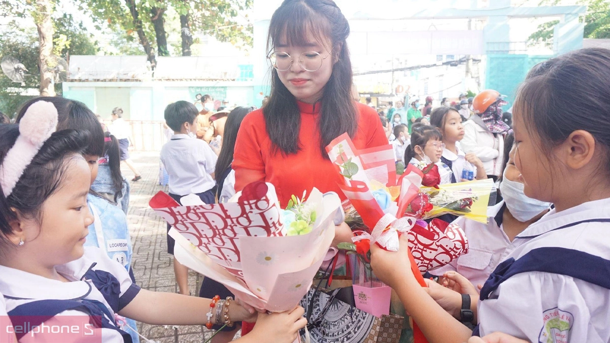 Quà cá nhân cho cô giáo 20/10