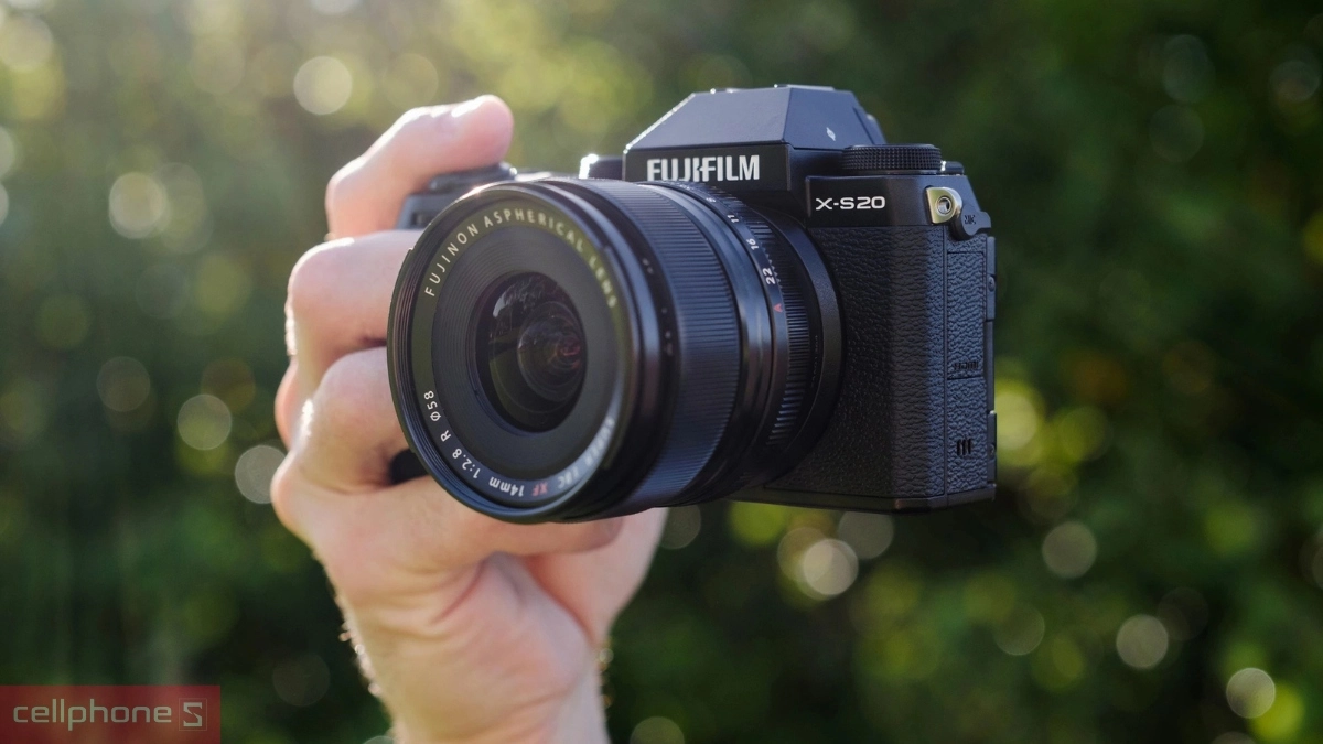 Quà 20 10 cho Chị Gái Em Gái thích du lịch, trải nghiệm