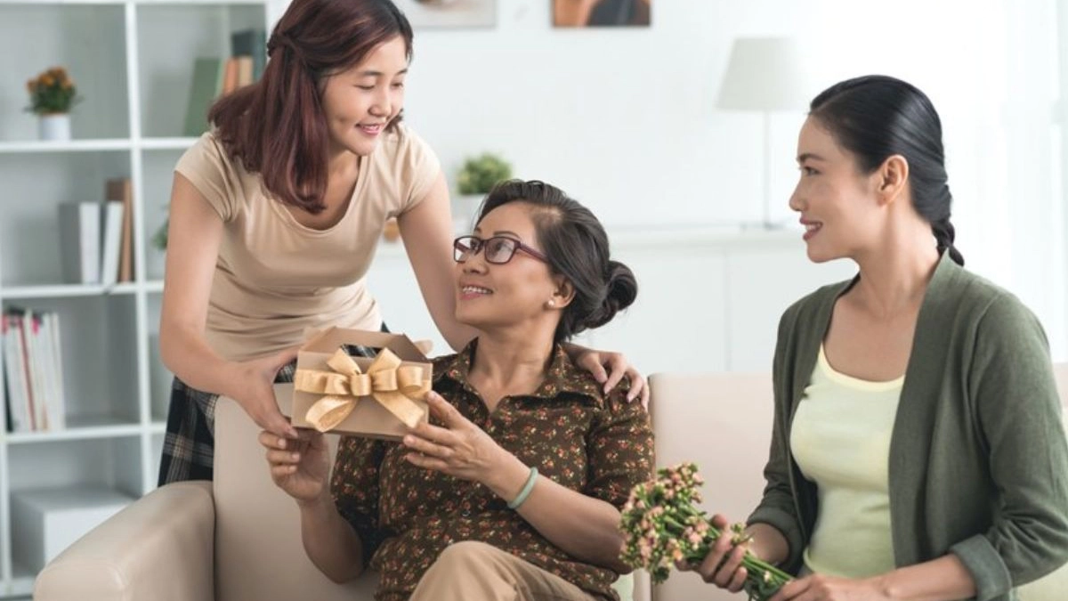 Quà 20 10 cho Mẹ theo dõi sức khỏe