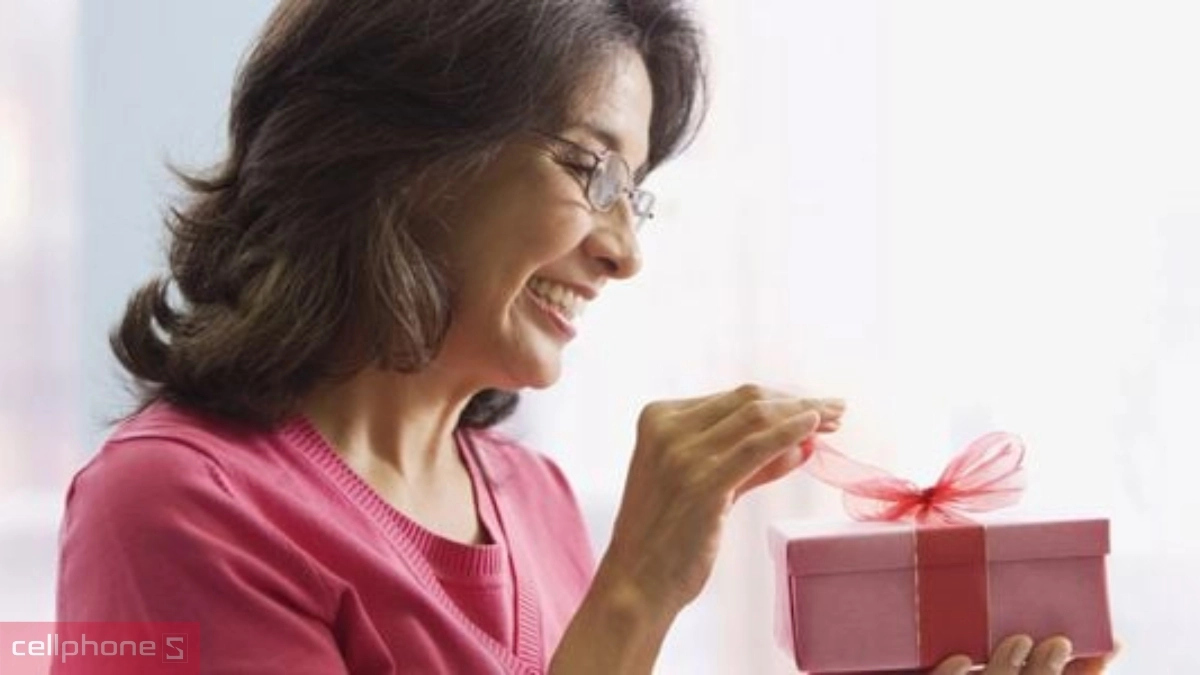 Quà 20 10 cho Mẹ hỗ trợ việc nhà