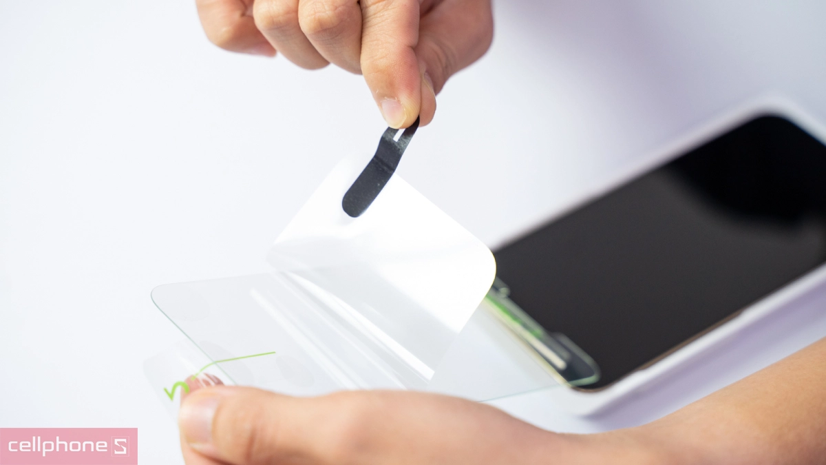 Top phụ kiện di động làm quà dịp khuyến mãi 20 10