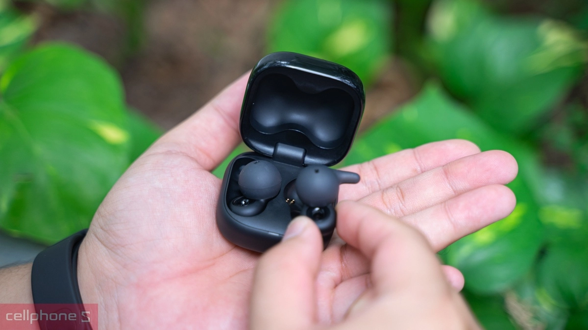 Các sản phẩm tai nghe và loa nổi bật trong dịp Sale 8/3