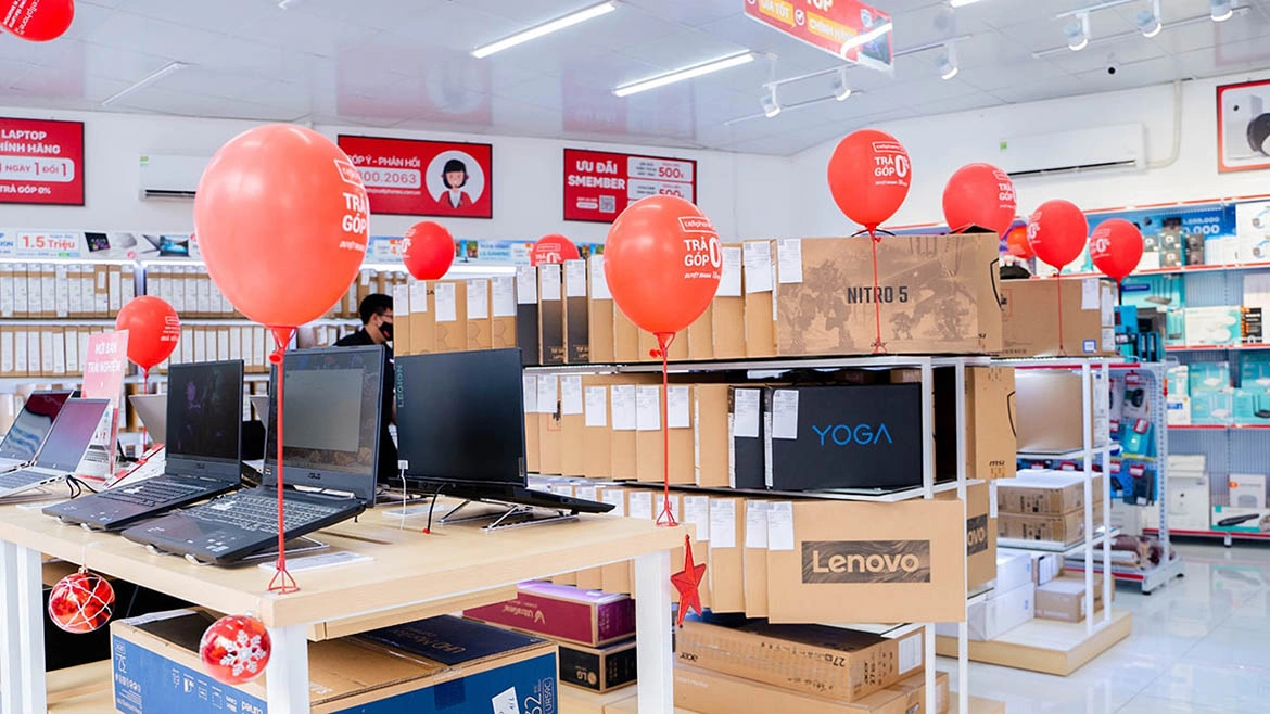 Săn sale Black Friday laptop Dell 2024