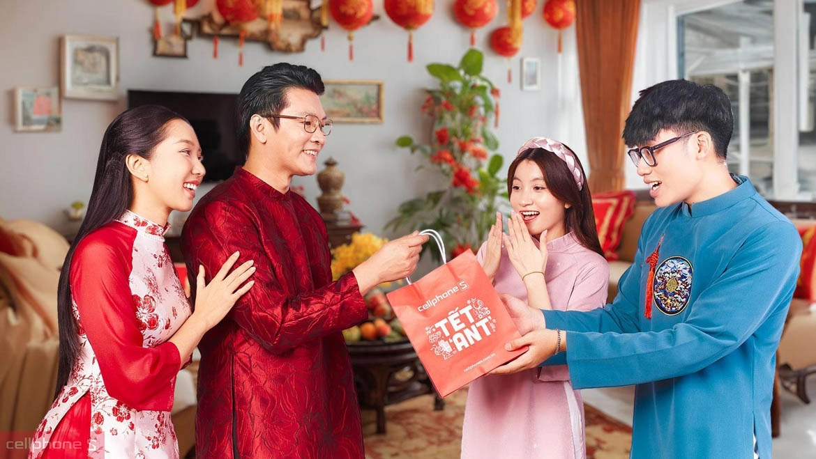 Có nên biếu quà Tết 200K không