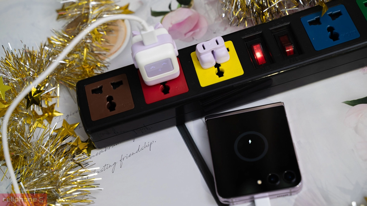 Cáp, sạc điện thoại