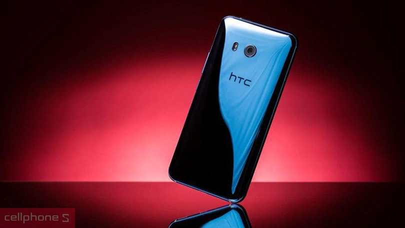 HTC U11 khi nào ra mắt?