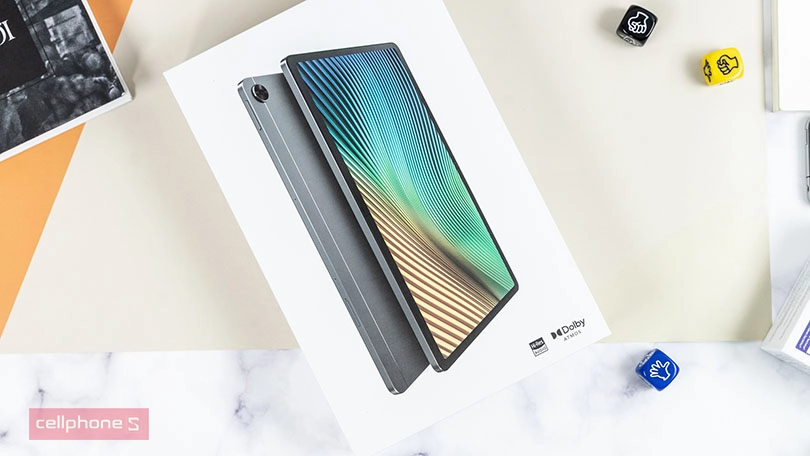 Sử dụng liên tục không lo hết pin nhờ viên pin khủng và công nghệ sạc nhanh