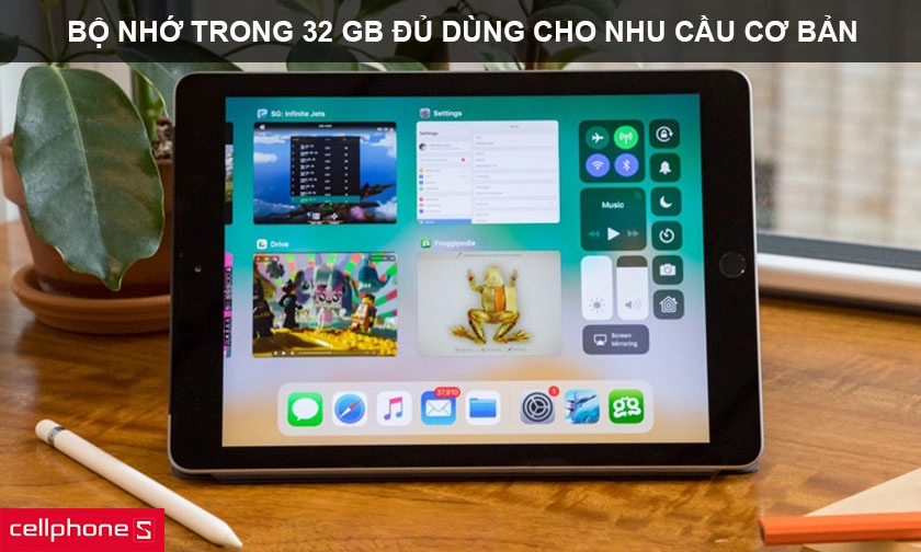 Bộ nhớ trong 32 GB đủ dùng cho nhu cầu cơ bản hàng ngày