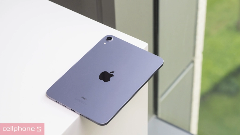 iPad mini nhỏ gọn của Apple, mang lại hiệu suất mạnh mẽ trong một thiết kế vừa vặn