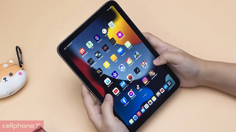 Hỗ trợ Apple Pencil 2, camera 12MP sắc nét