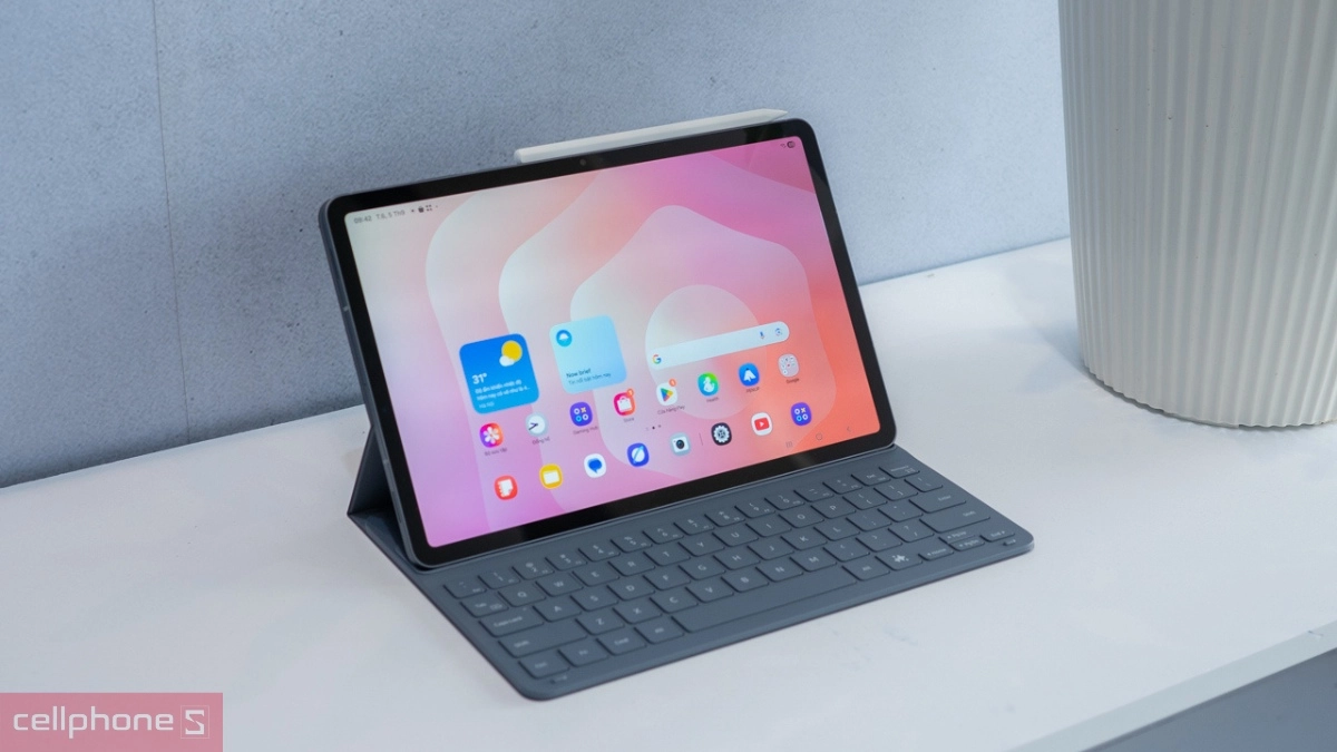 Thiết kế, chất lượng hiển thị ấn tượng của máy tính bảng Samsung Galaxy Tab S11