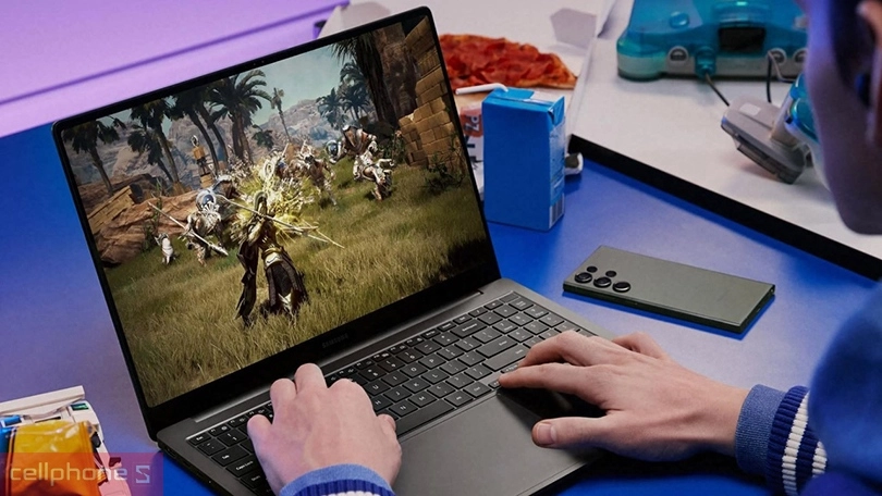 Trải nghiệm giải trí và làm việc suốt ngày dài với viên pin khổng lồ và tốc độ sạc nhanh chóng