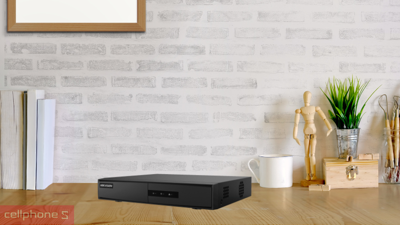 Đầu ghi Hikvision 4 kênh DS-7104NI-Q1/M - Bộ nhớ lưu trữ lớn