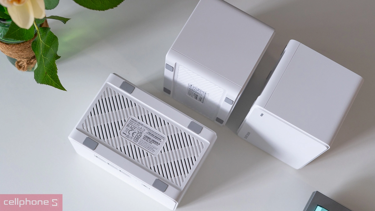 Khả năng hỗ trợ kết nối đa thiết bị của hệ thống Mesh WiFi 6 AX3000 Mercusys Halo H80X 3 Pack