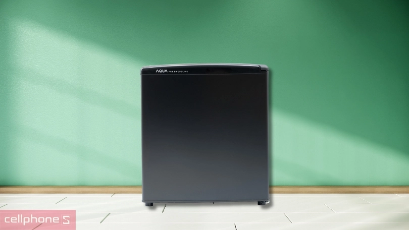 Dung tích tủ lạnh AQUA AQR-D59FA(BS) 50 lít