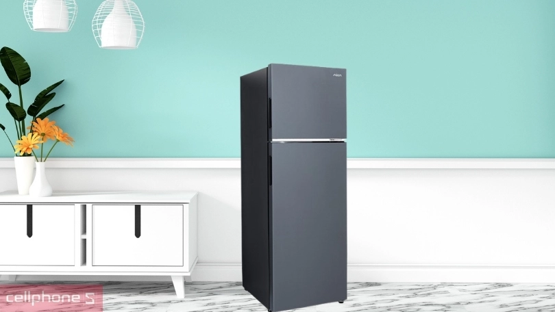 Khả năng tiết kiệm điện, vận hành êm ái của tủ lạnh Aqua AQR-T299FA(SL) 283 Lít